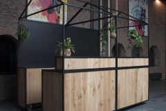 Dubbele-staal-eikenhouten-BC-bar-met-backbars